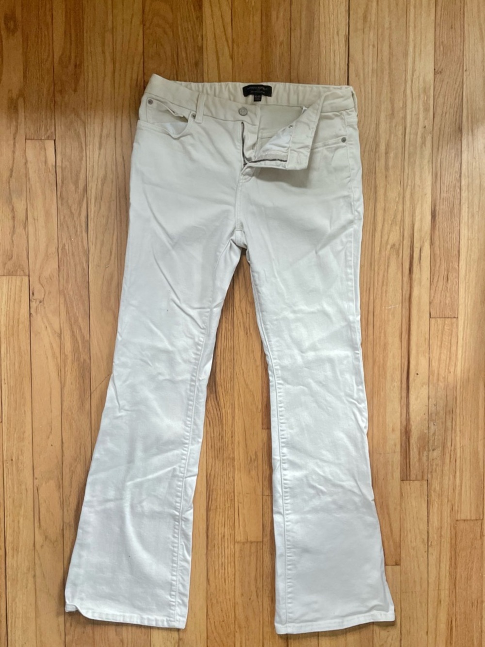 Banana Republic Lowrise Boot Cut 30/10 Jeans Light Wash Womens Size 30”
